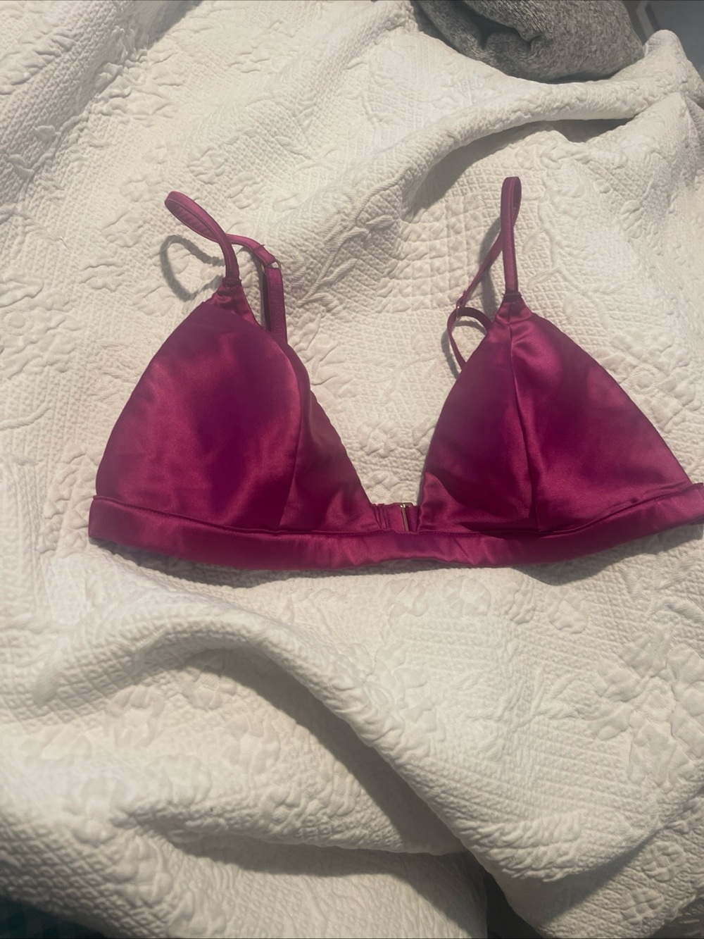 Victoria's Secret Satin Berry Triangle Bralette Size M